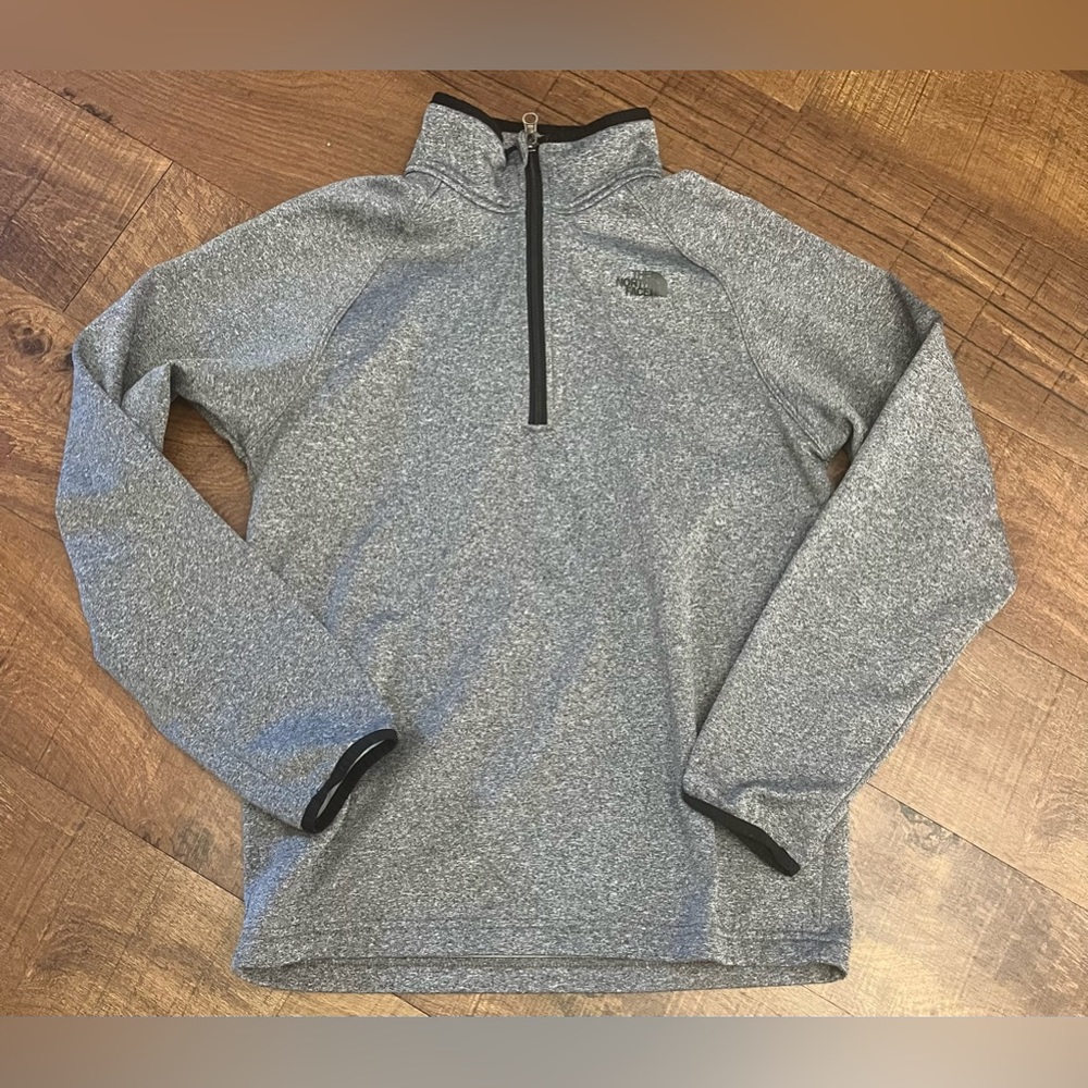 The north face Mens 1/4 quarter zip pullover medium
